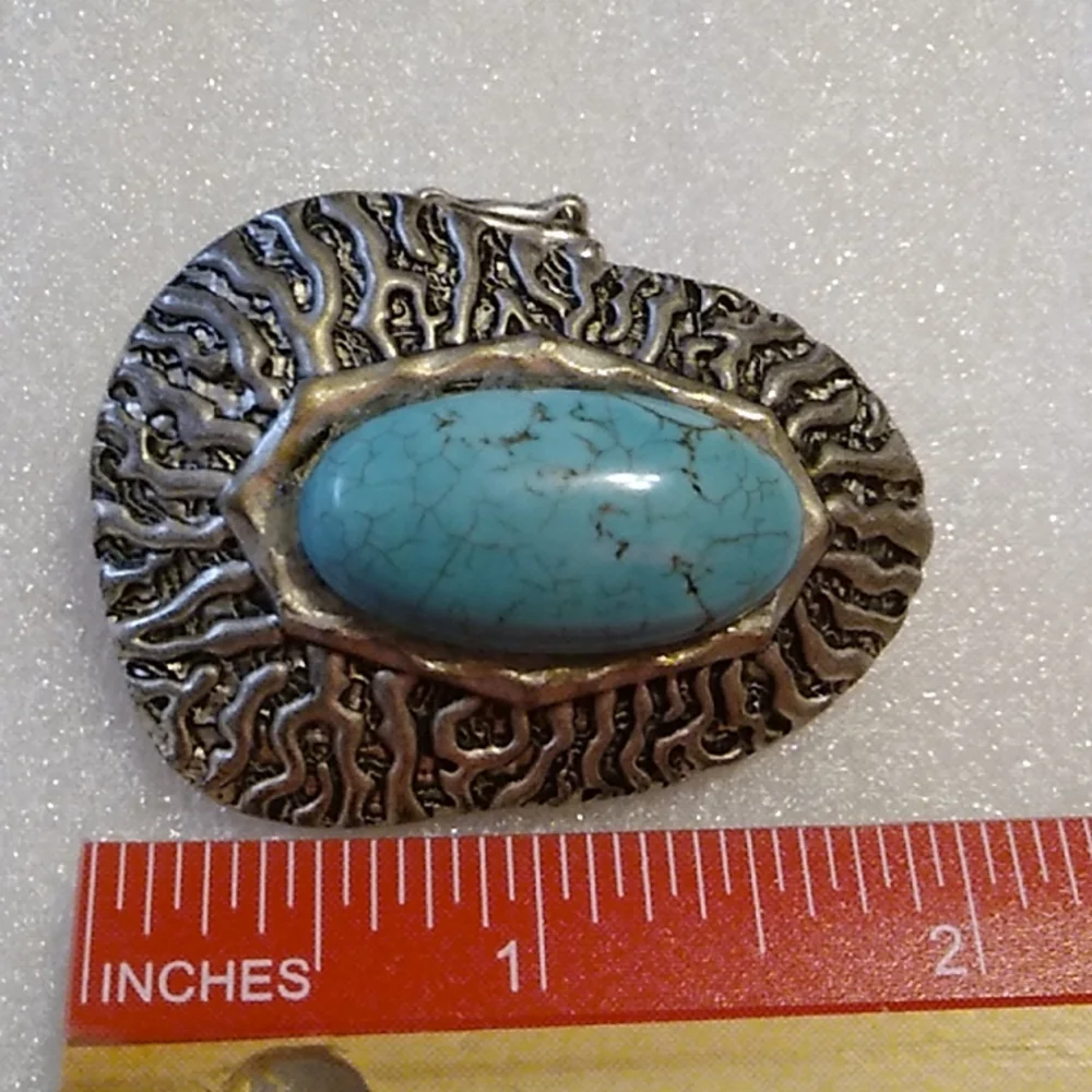 Nwt Faux Turquoise Stretch Ring - Picture 3 of 8
